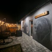 Część rekreacyjna, Domek zewnątrz, Domek 1